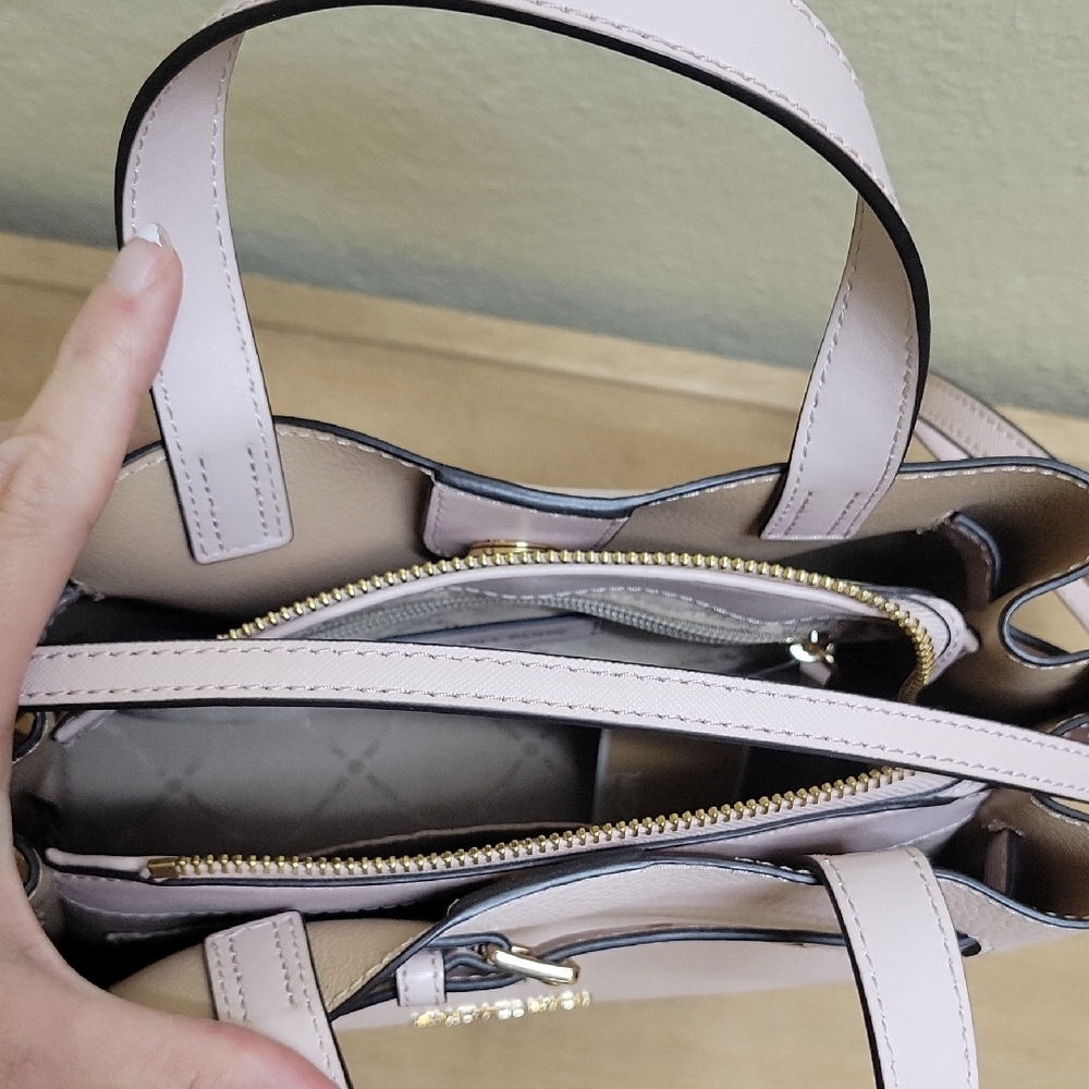 Michael Kors Light Pink Satchel Bag NWT - Picture 2 of 7
